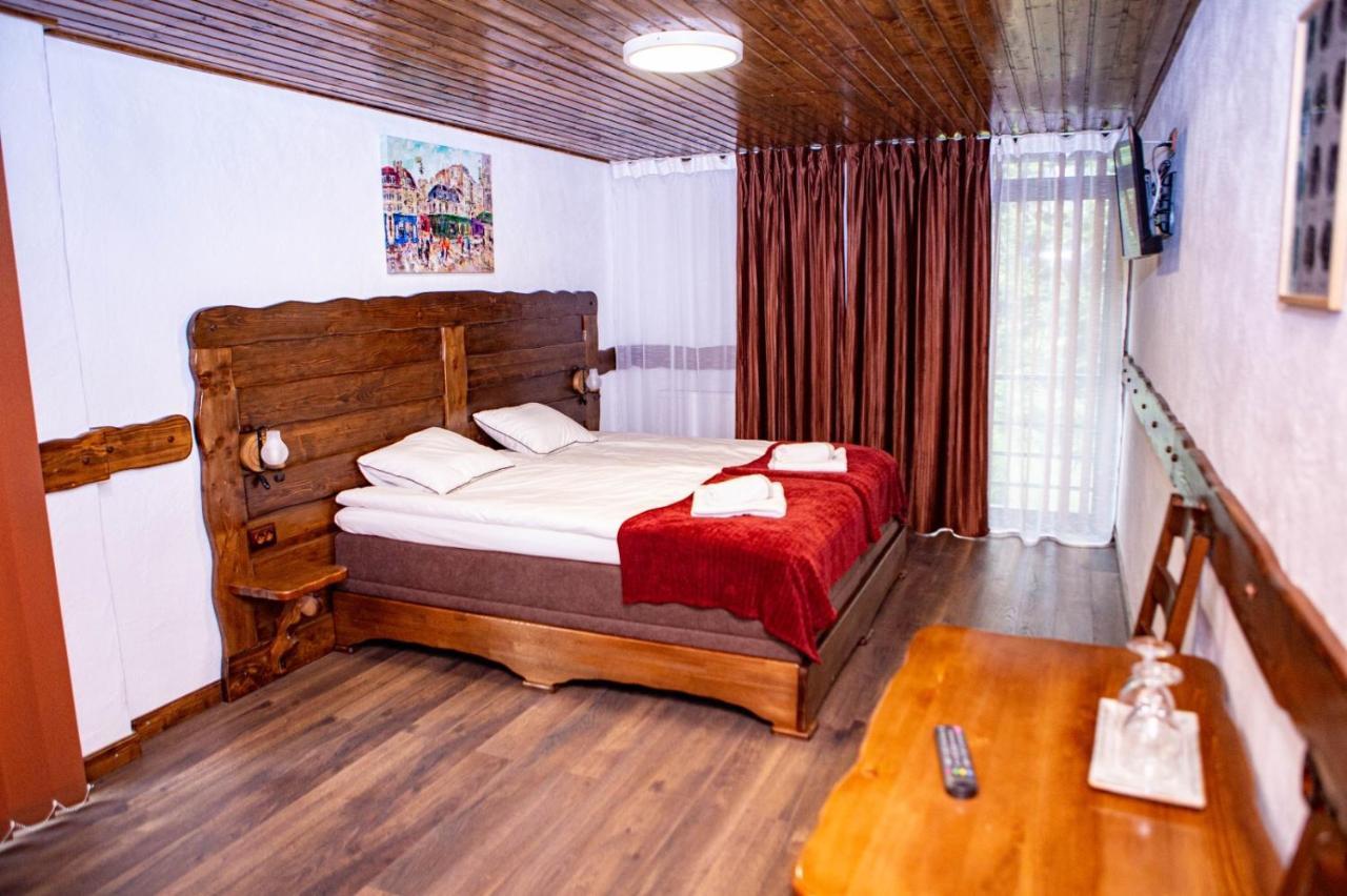 Vila Swe Sar Otel Curtea de Argeş Dış mekan fotoğraf
