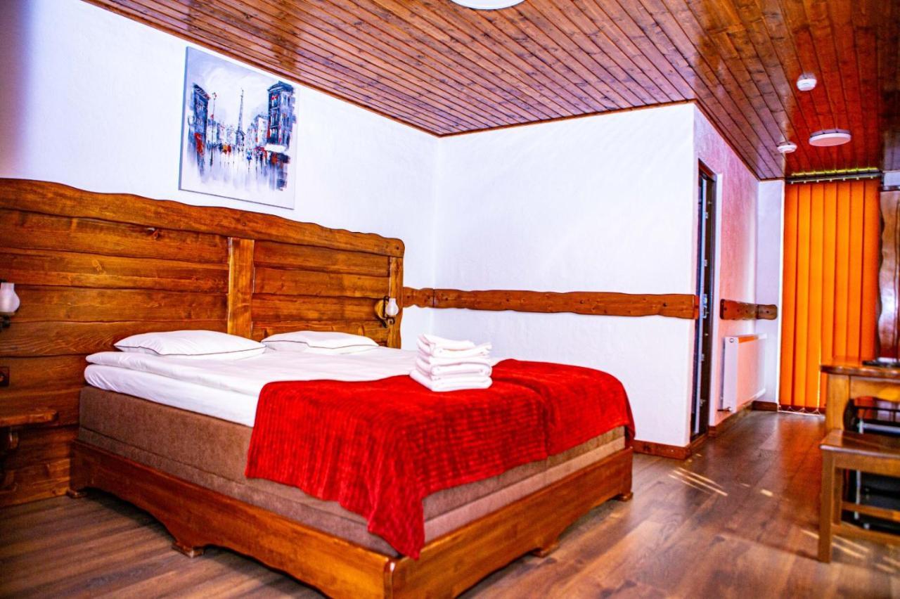 Vila Swe Sar Otel Curtea de Argeş Dış mekan fotoğraf